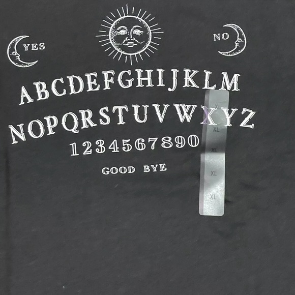 NWT Ouija Sweatshirt / Spirit Board
Gothic Black, Size:XL - Picture 2 of 4